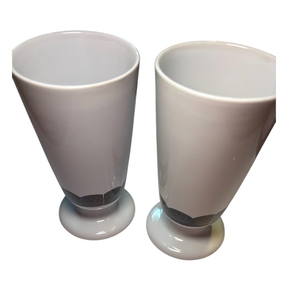 2X Oreo Cookie Ceramic Ice Cream Footed Milkshake Cups 16 oz Glasses set of 2. - Picture 3 of 5